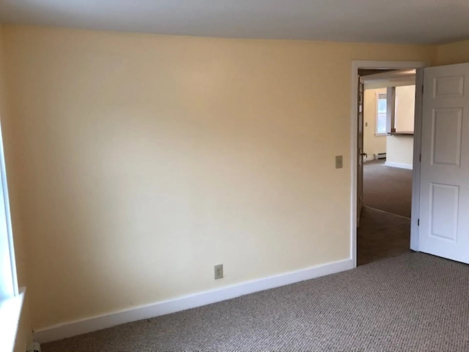 27 Ashuelot Street Winchester NH 03470