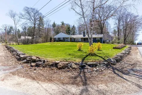 3 Nature Lane Rochester NH 03867