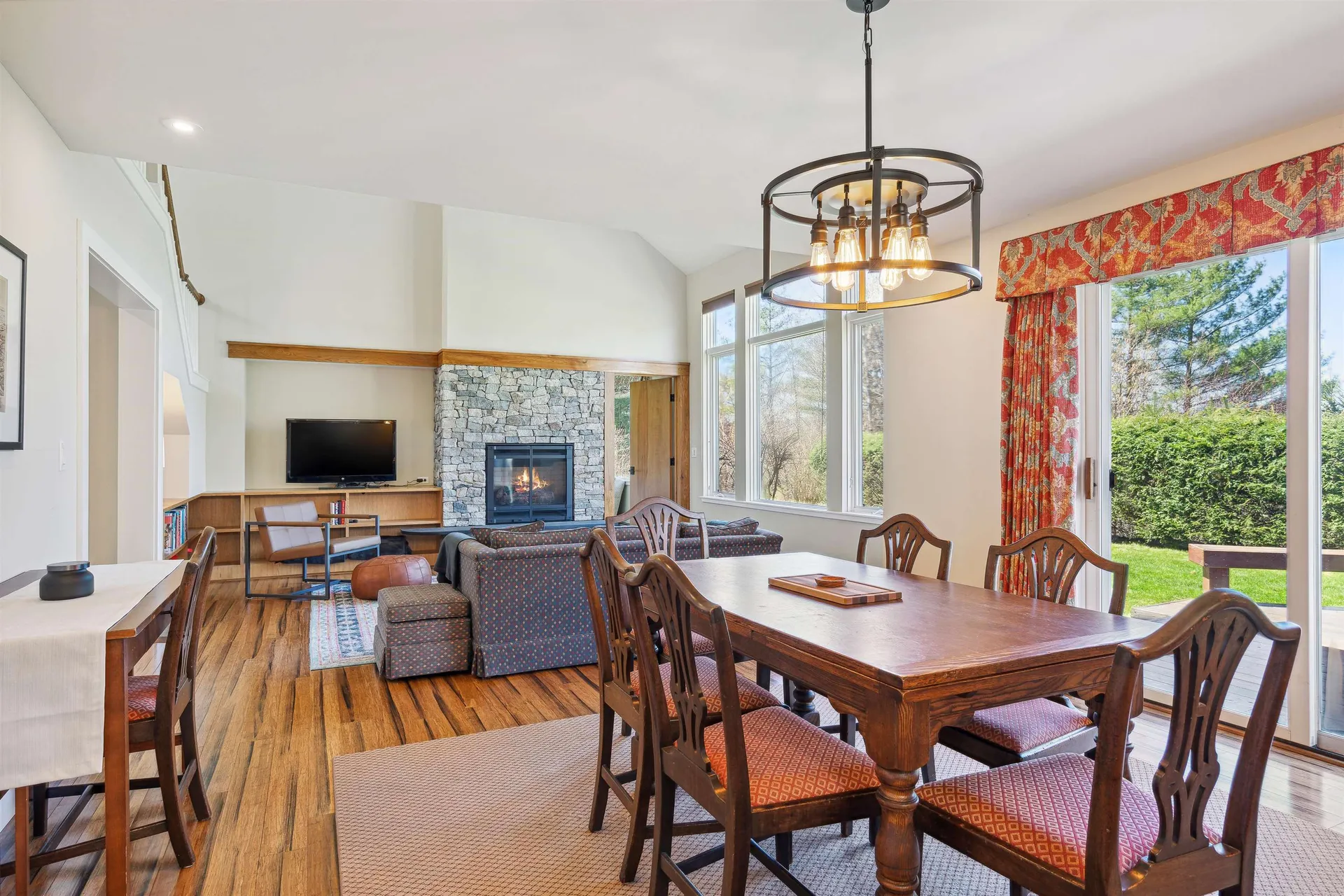 81 Apple Blossom Drive Lebanon NH 03784