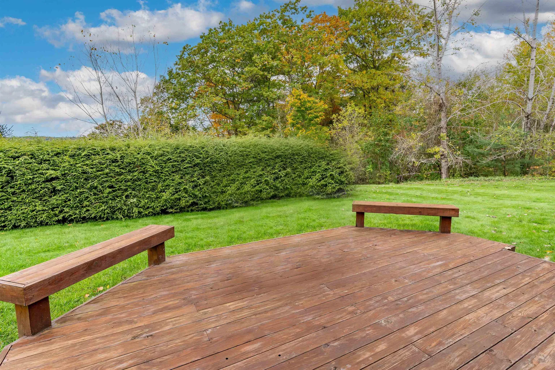 81 Apple Blossom Drive Lebanon NH 03784