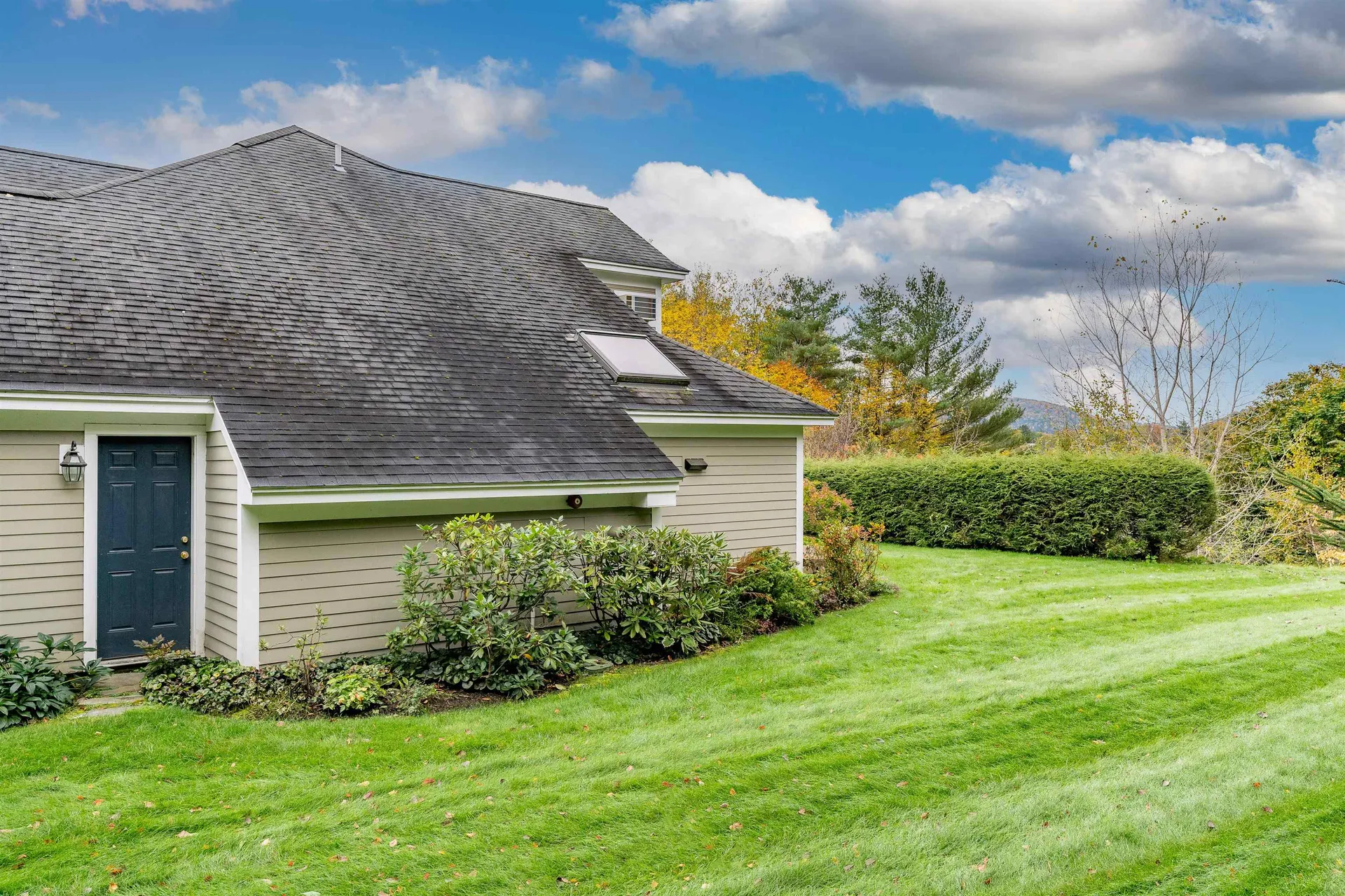 81 Apple Blossom Drive Lebanon NH 03784