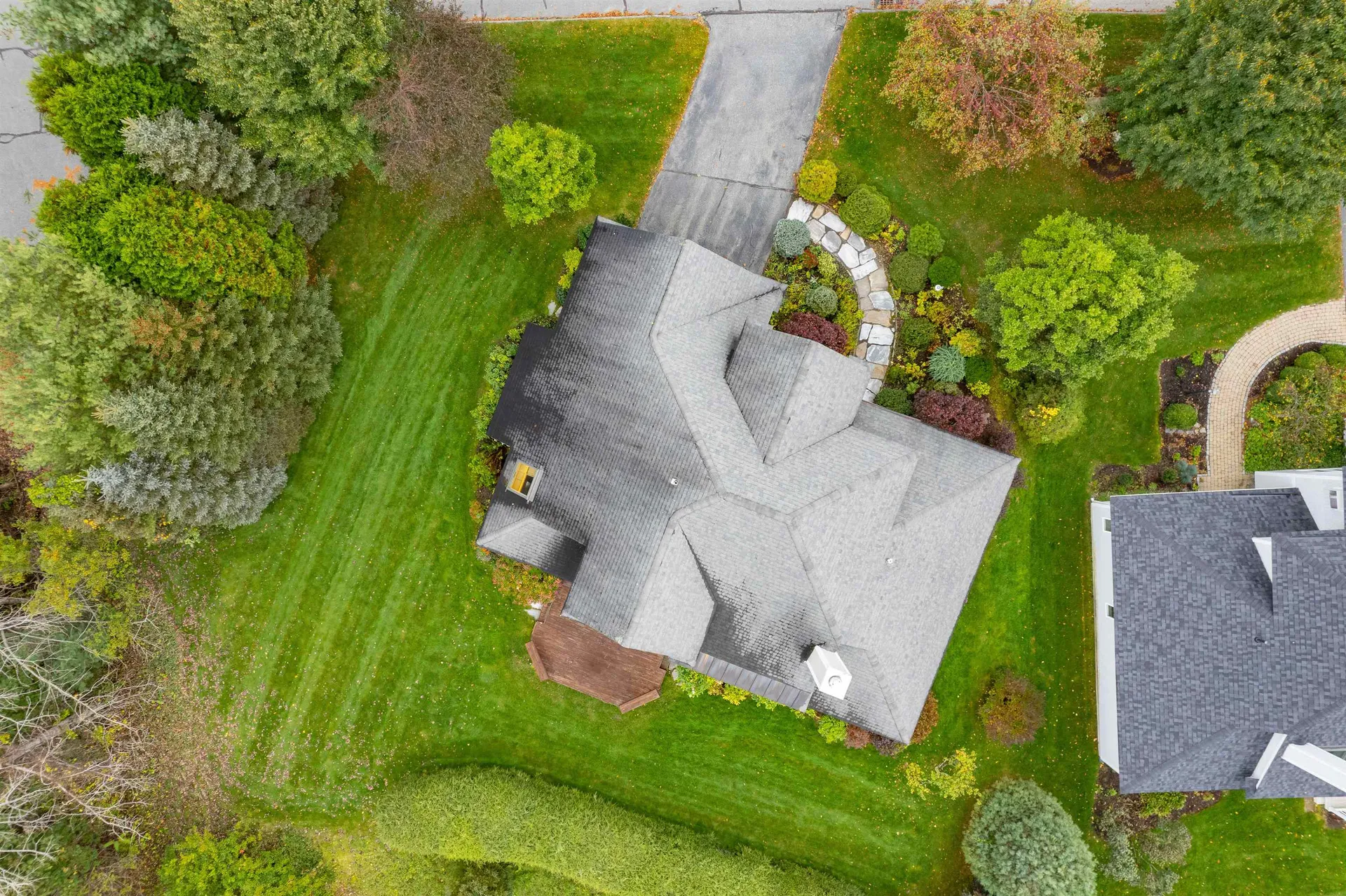 81 Apple Blossom Drive Lebanon NH 03784