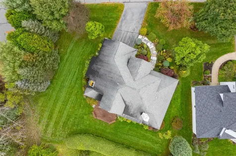 81 Apple Blossom Drive Lebanon NH 03784