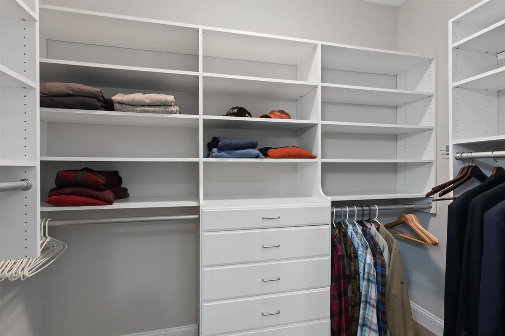 233 Dunmore Lane Williston VT 05495
