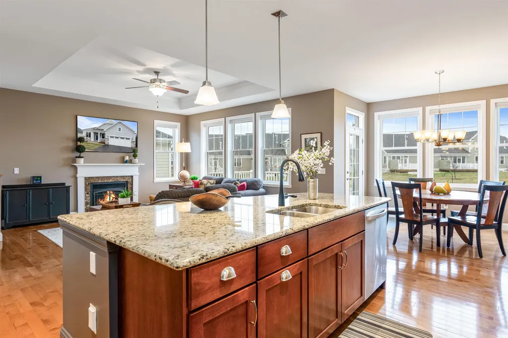233 Dunmore Lane Williston VT 05495