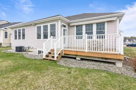 233 Dunmore Lane Williston VT 05495
