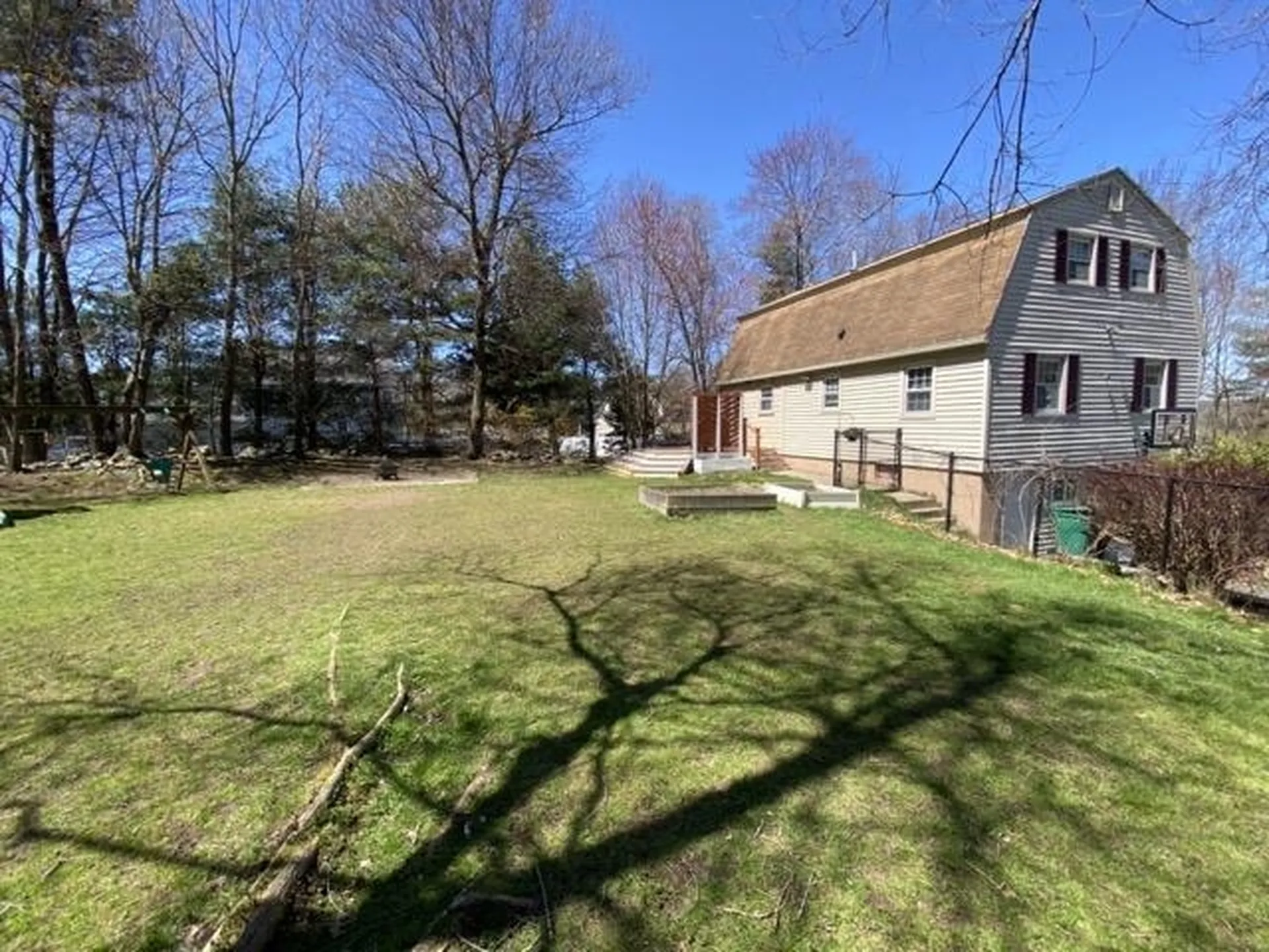11 Bedard Avenue Derry NH 03038