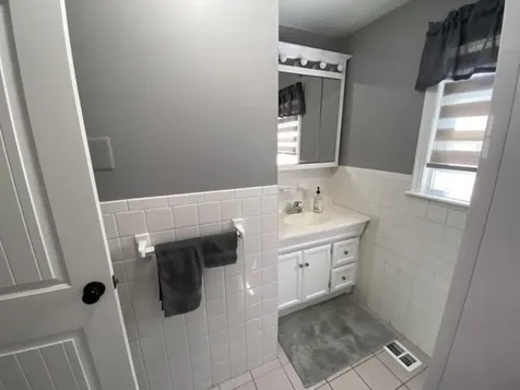 11 Bedard Avenue Derry NH 03038
