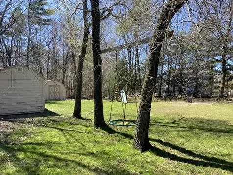 11 Bedard Avenue Derry NH 03038