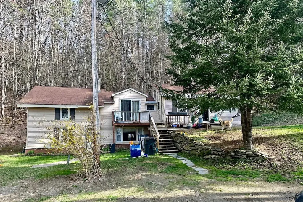 59 Vt Route 11, Landgrove VT Real Estate Listing