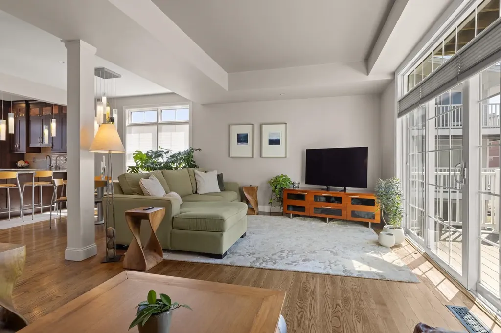 9 Duston Avenue Hampton NH 03842