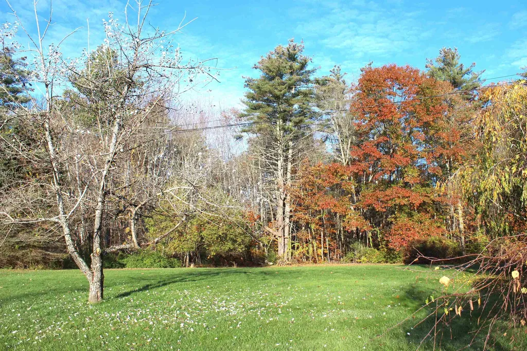 6 Furber Drive Lee NH 03861