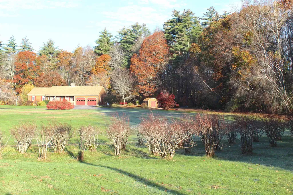 6 Furber Drive Lee NH 03861
