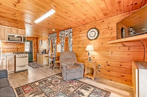 6 Motel Drive Pittsburg NH 03592