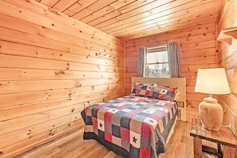 6 Motel Drive Pittsburg NH 03592