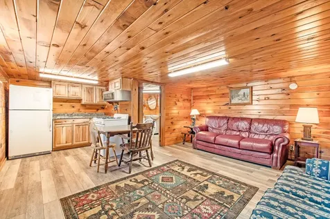 6 Motel Drive Pittsburg NH 03592