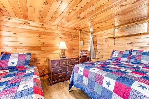 6 Motel Drive Pittsburg NH 03592