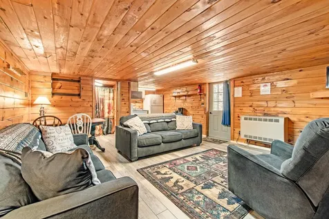 6 Motel Drive Pittsburg NH 03592