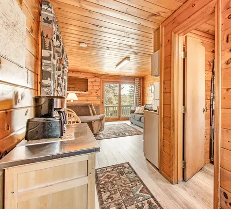 6 Motel Drive Pittsburg NH 03592