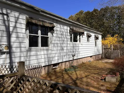 20 Leslie Avenue Claremont NH 03743