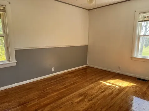 20 Leslie Avenue Claremont NH 03743