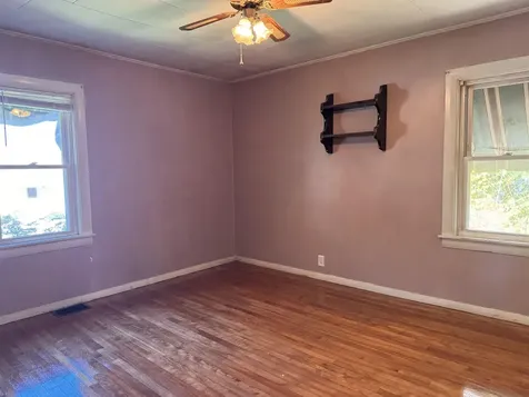 20 Leslie Avenue Claremont NH 03743