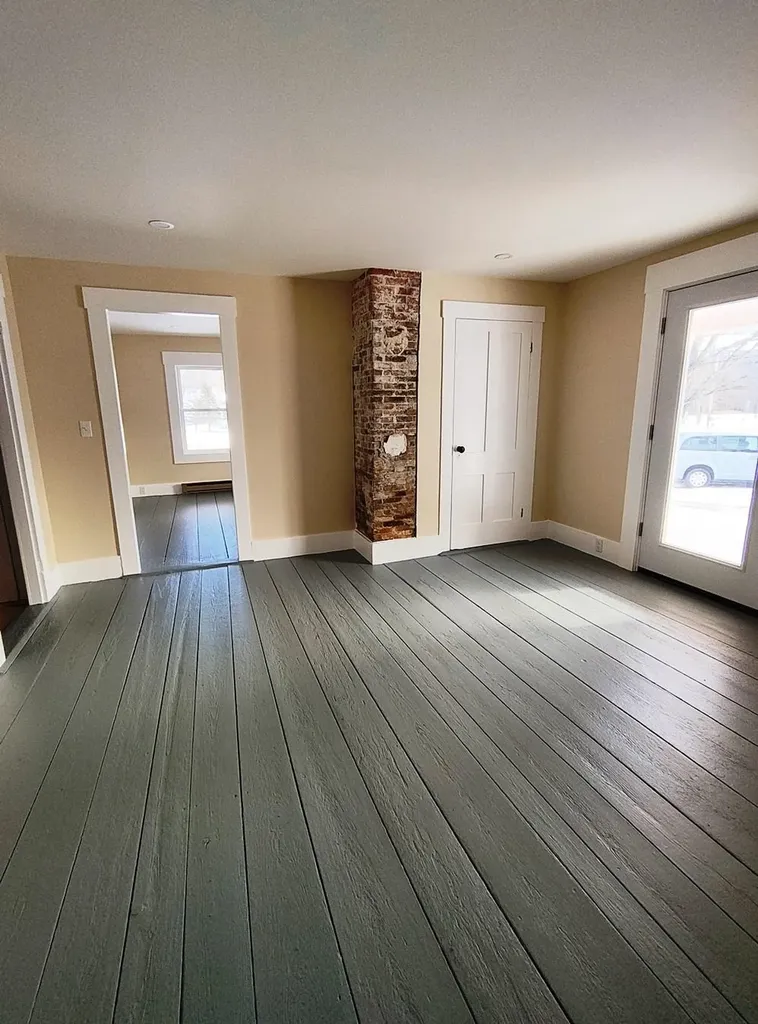 399 Main Street Rumney NH 03266