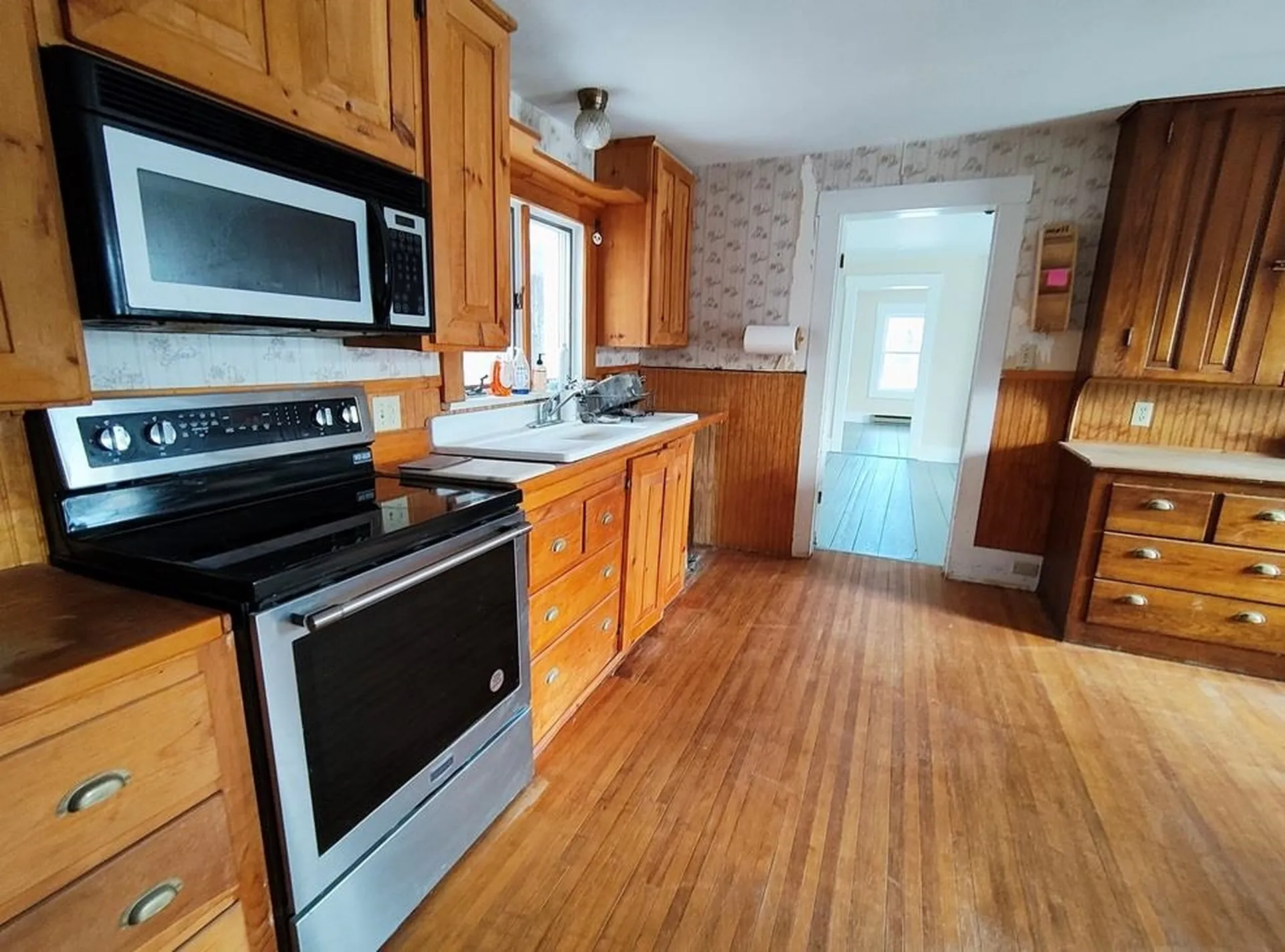 399 Main Street Rumney NH 03266