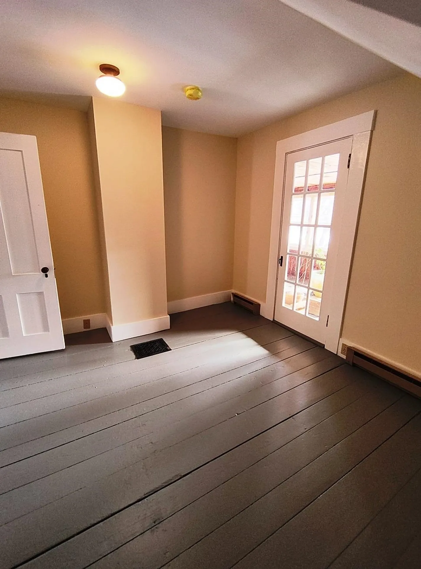 399 Main Street Rumney NH 03266