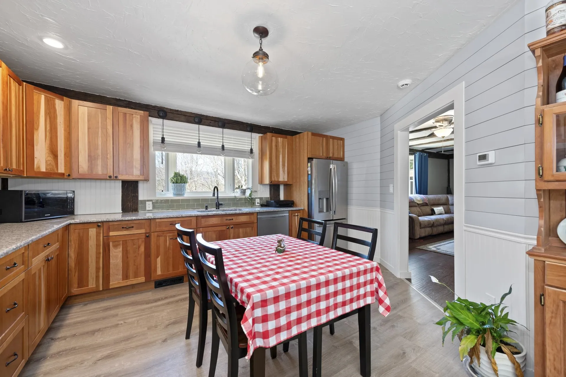 306 Berry Road Alexandria NH 03222