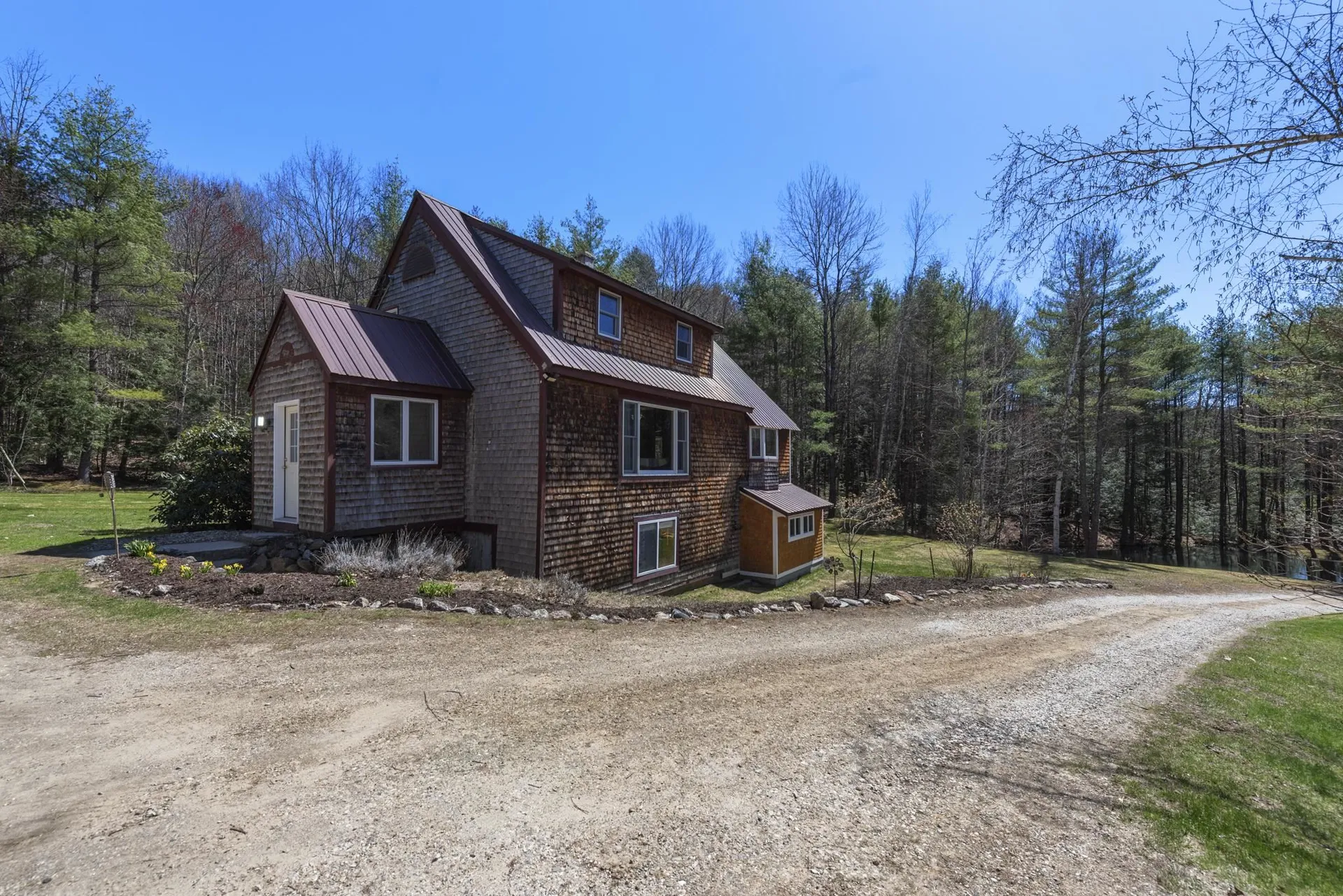 306 Berry Road Alexandria NH 03222