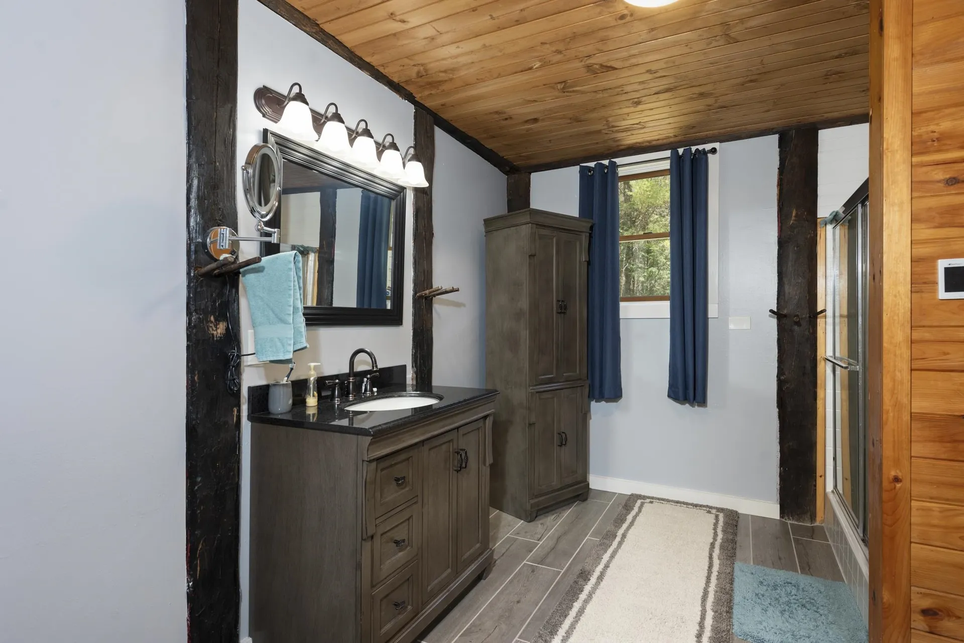 306 Berry Road Alexandria NH 03222
