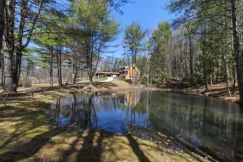306 Berry Road Alexandria NH 03222