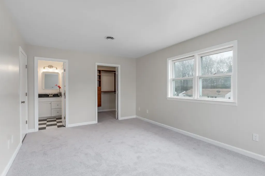 76 Hardy Avenue Burlington VT 05408