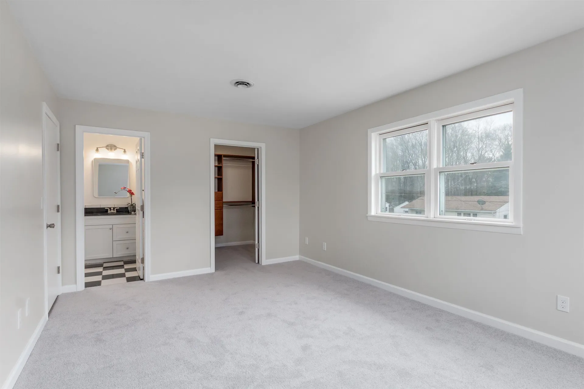 76 Hardy Avenue Burlington VT 05408