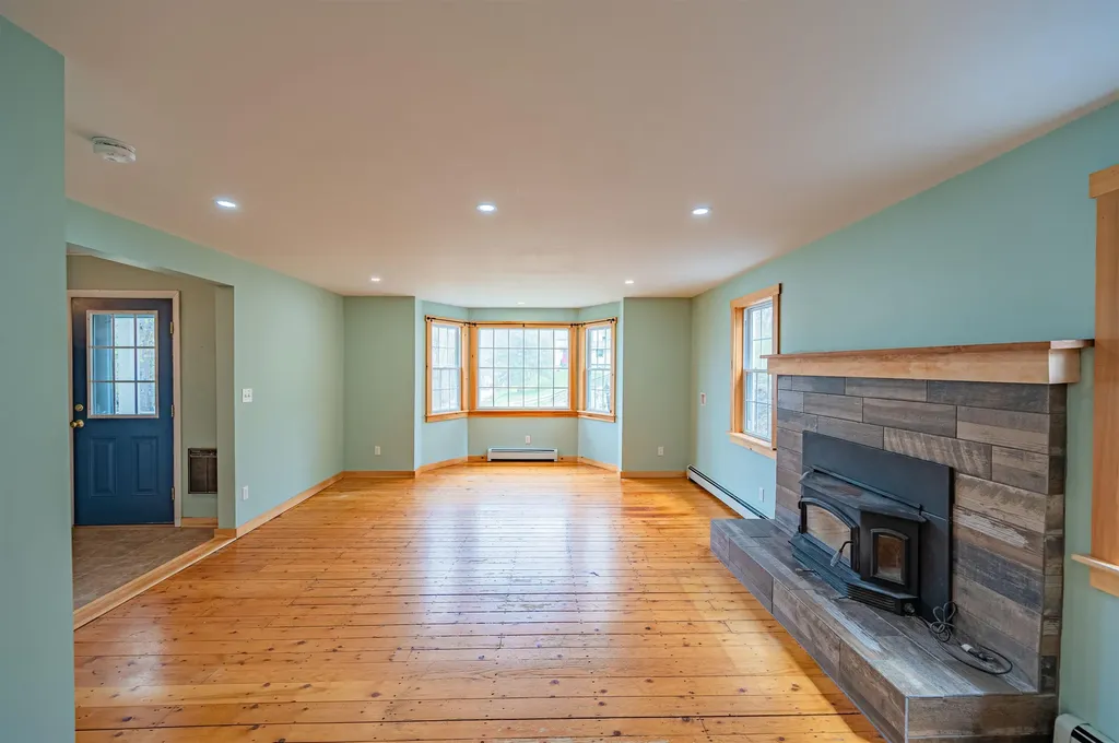 29 Academy Street Barre City VT 05641
