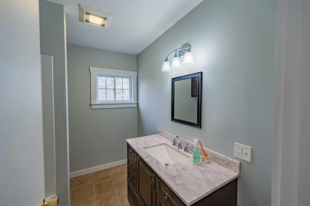 29 Academy Street Barre City VT 05641