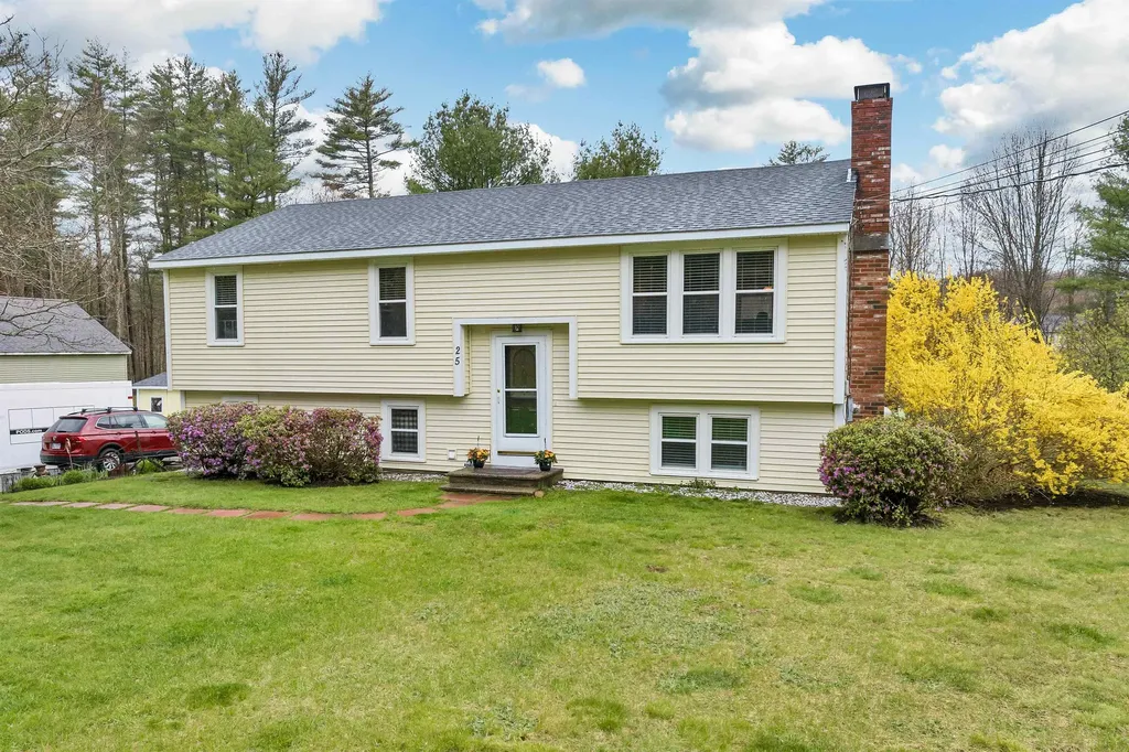 25 Birnum Woods Road Stratham NH 03885