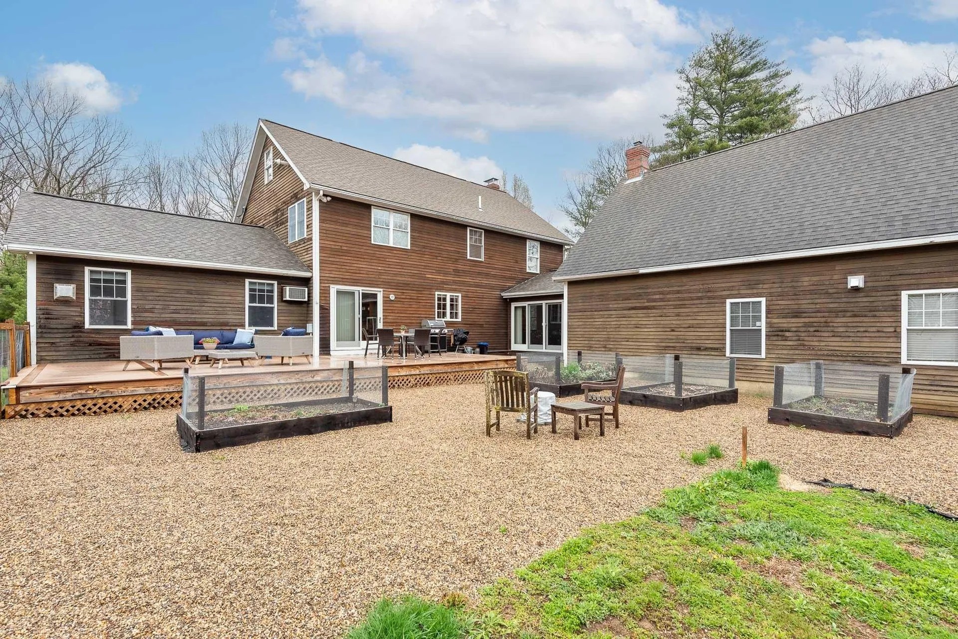 7 Nielson Road Nottingham NH 03290