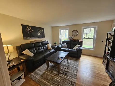 68 Naticook Road Merrimack NH 03054