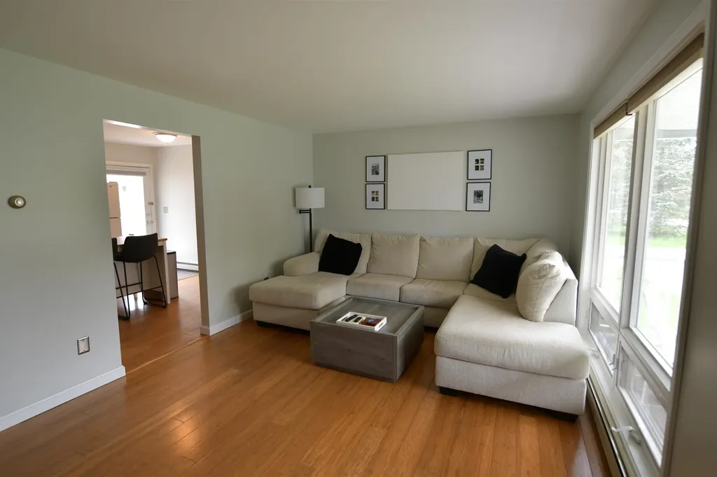 2 Appletree Lane Essex Junction VT 05452
