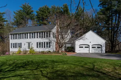 19 Southgate Road Hollis NH 03049