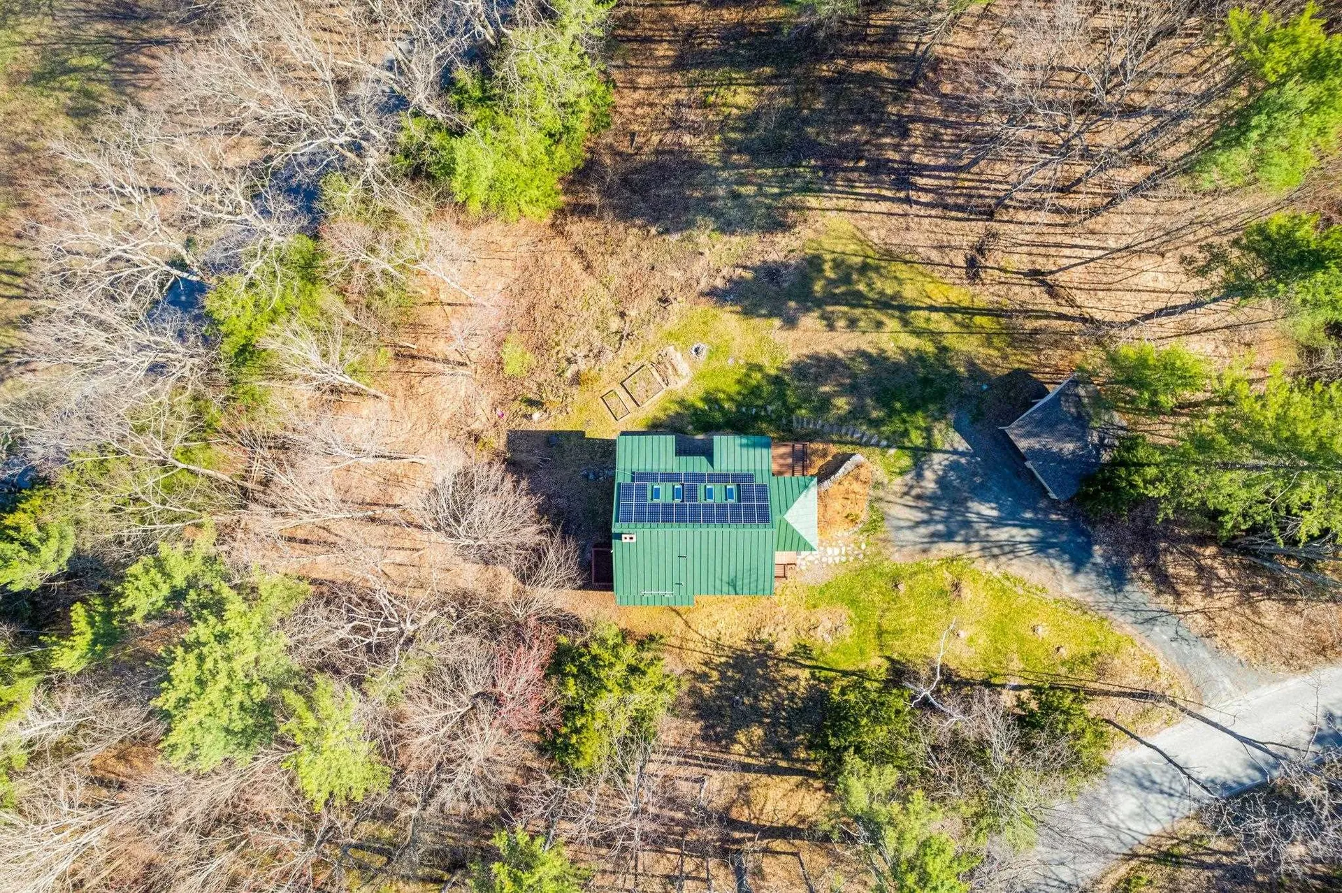 423 Morgan Road Hartford VT 05059
