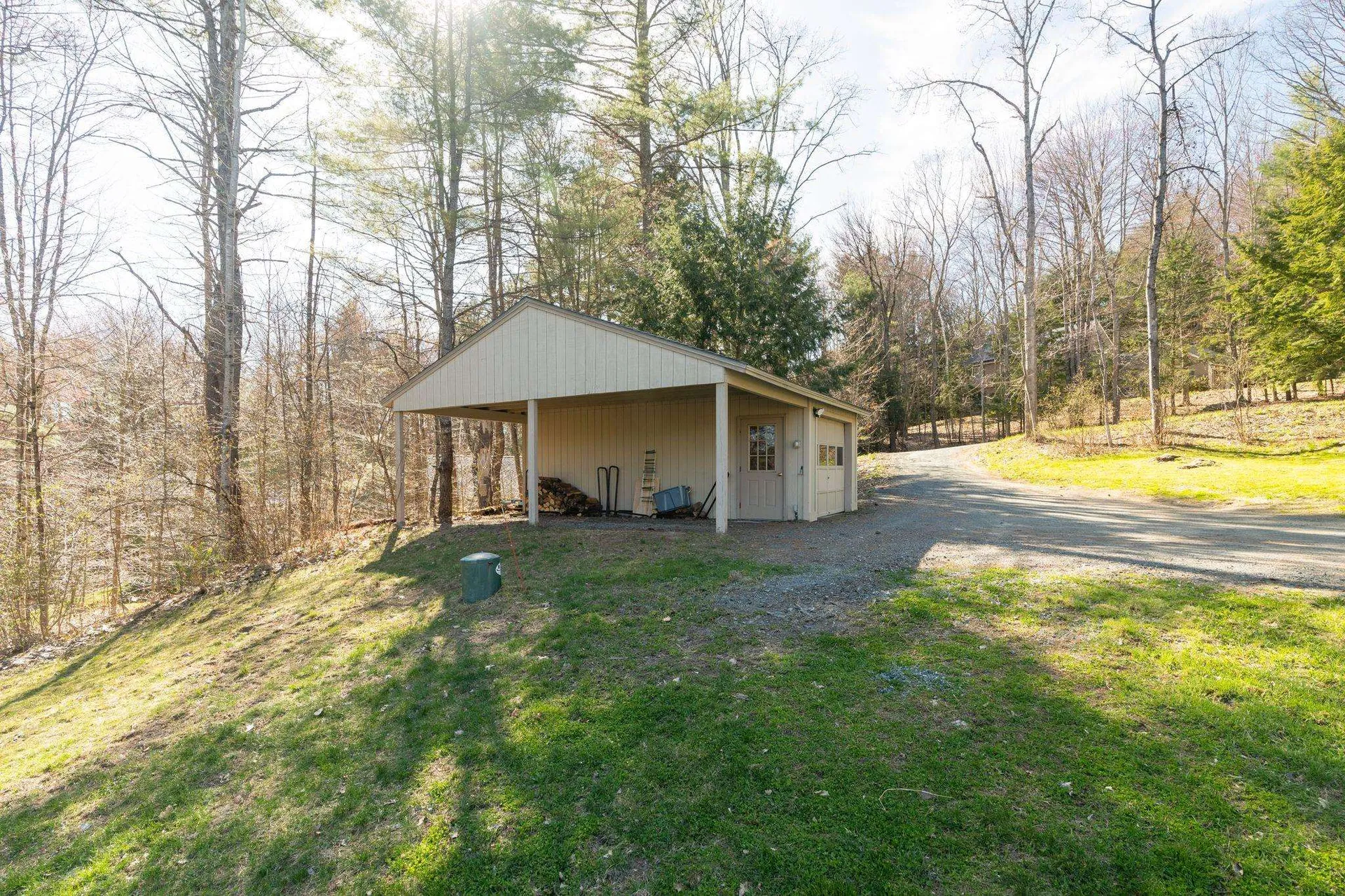 423 Morgan Road Hartford VT 05059
