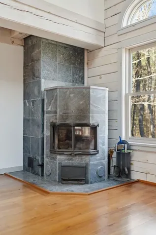 423 Morgan Road Hartford VT 05059