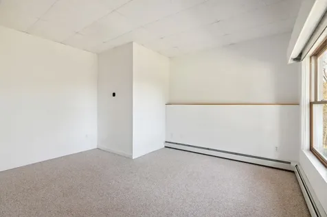 423 Morgan Road Hartford VT 05059