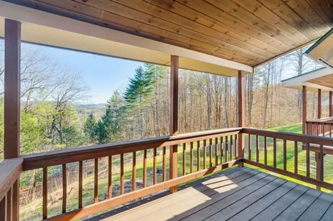 423 Morgan Road Hartford VT 05059