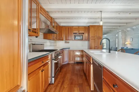423 Morgan Road Hartford VT 05059