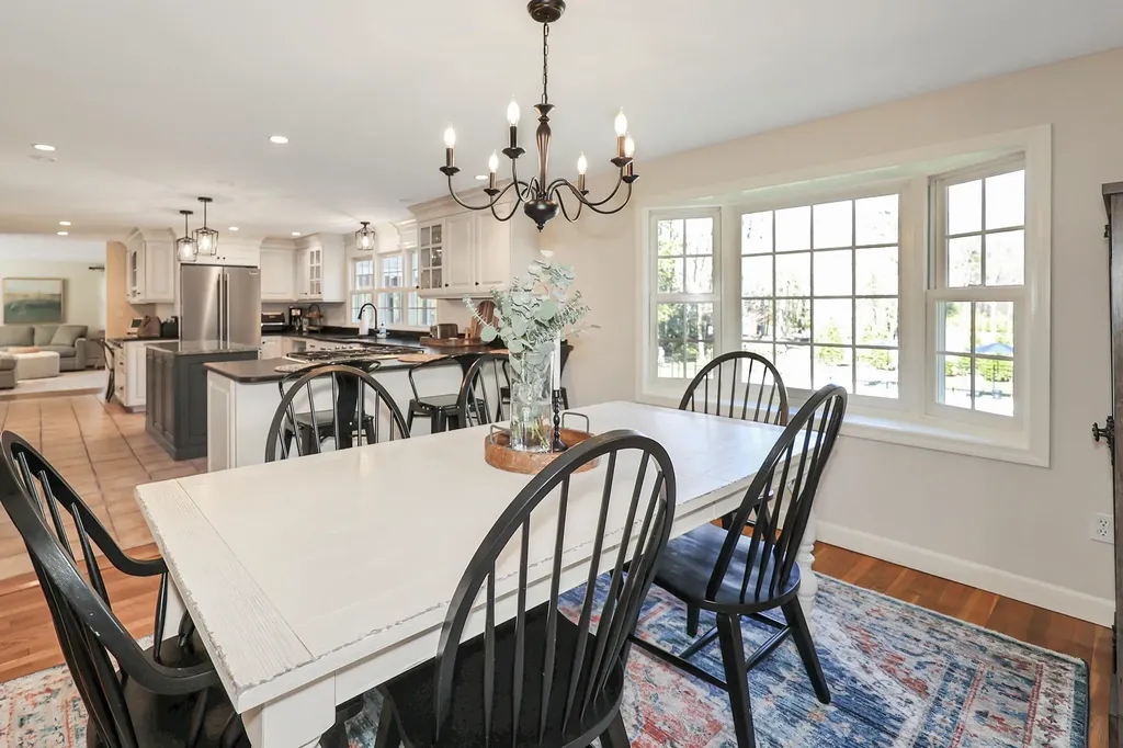 15 Buckridge Drive Amherst NH 03031