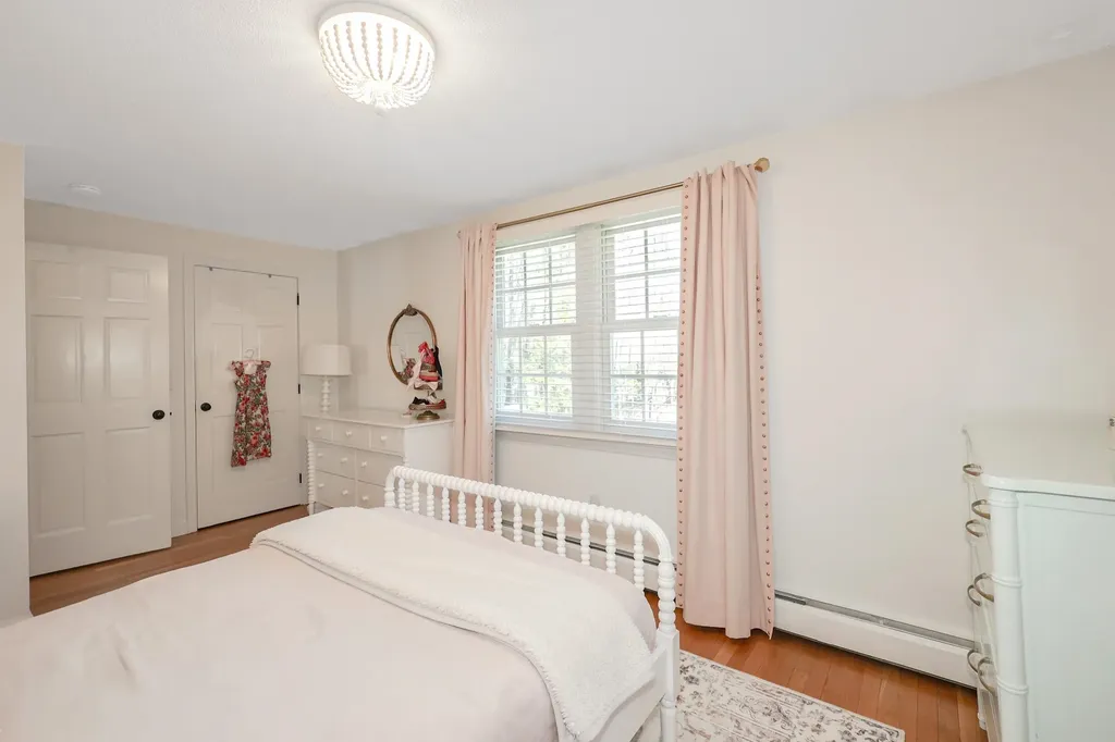 15 Buckridge Drive Amherst NH 03031